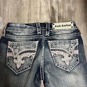 ROCK REVIVAL Capri Jeans